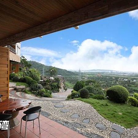 Mountain House Bed & Breakfast Shuiyuan Exterior photo