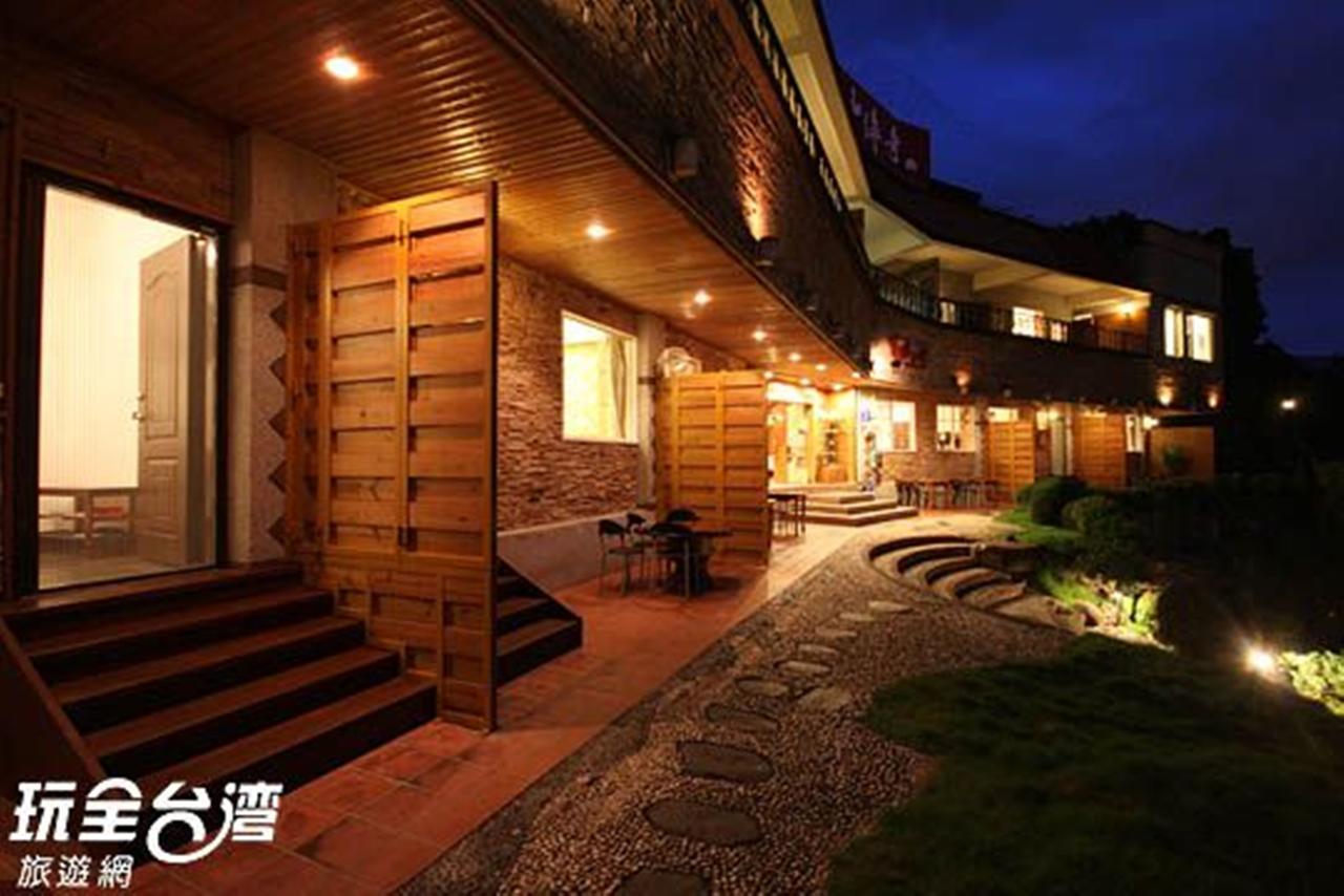 Mountain House Bed & Breakfast Shuiyuan Exterior photo